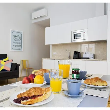 Residencial Neves - Baixa * Lisbon